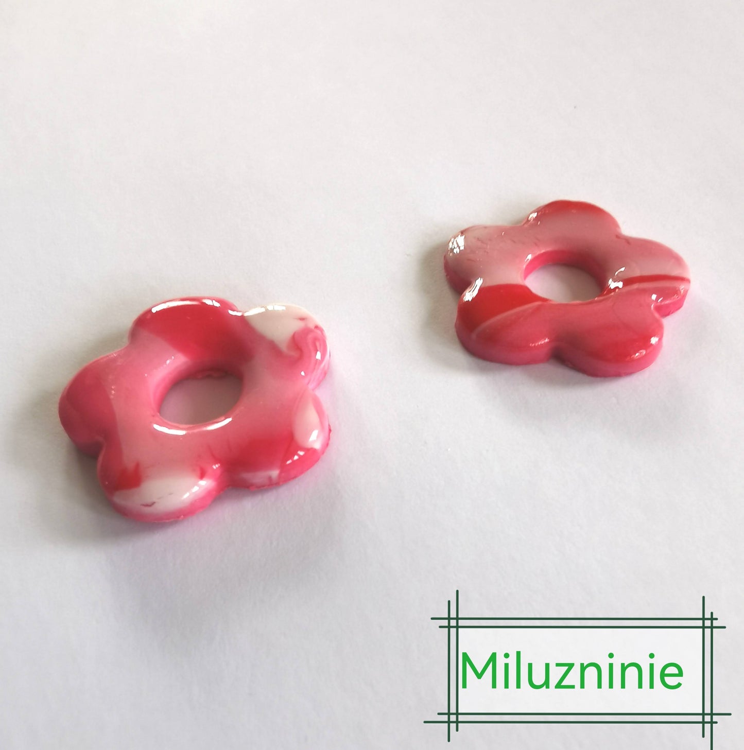 Boucles d'oreilles créoles en acier inoxydable avec pampilles (fleurs) bleu en Fimo – faites main & interchangeables (Copie) (Copie) (Copie)