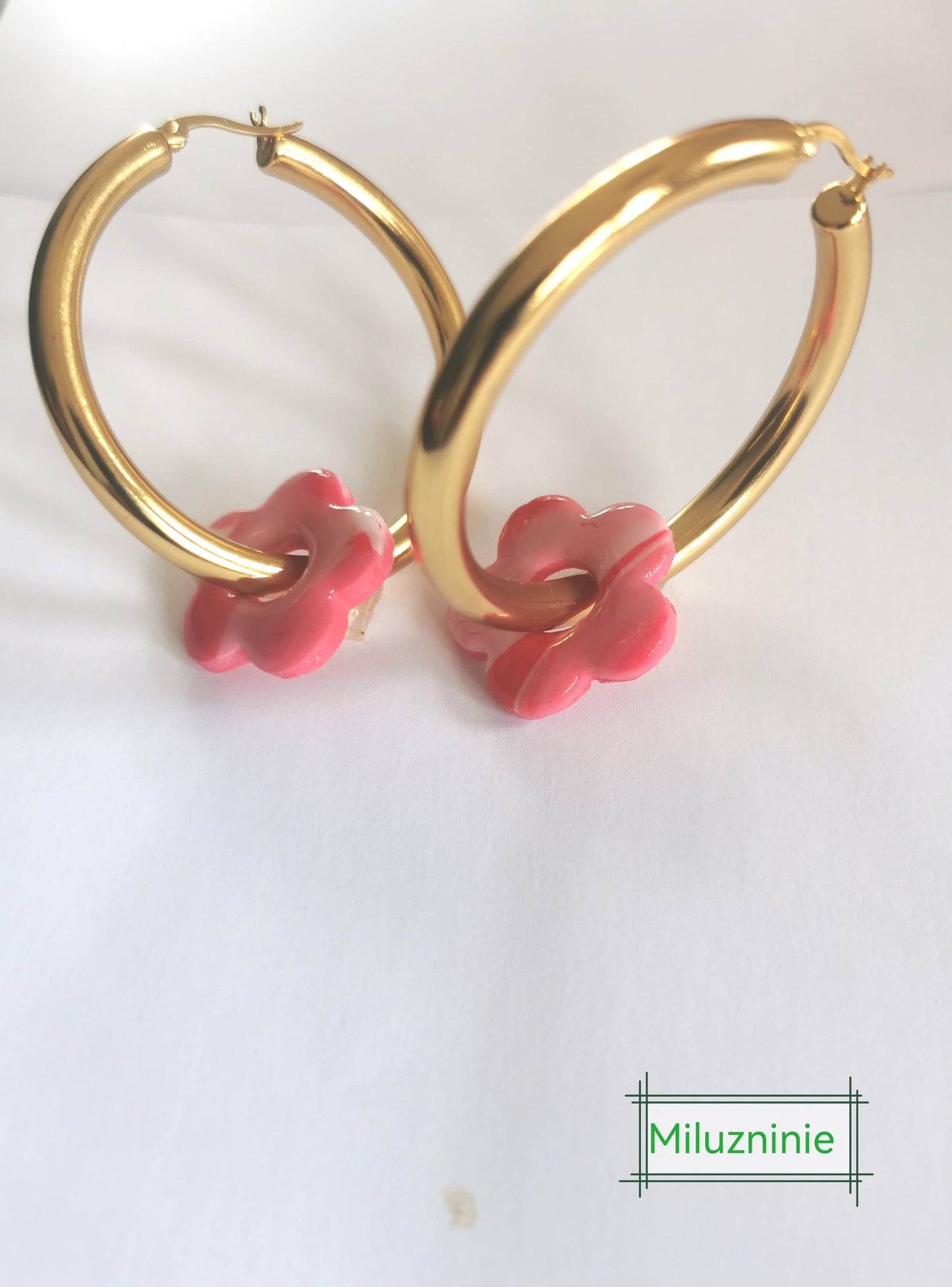 Boucles d'oreilles créoles en acier inoxydable avec pampilles (fleurs) bleu en Fimo – faites main & interchangeables (Copie) (Copie) (Copie)