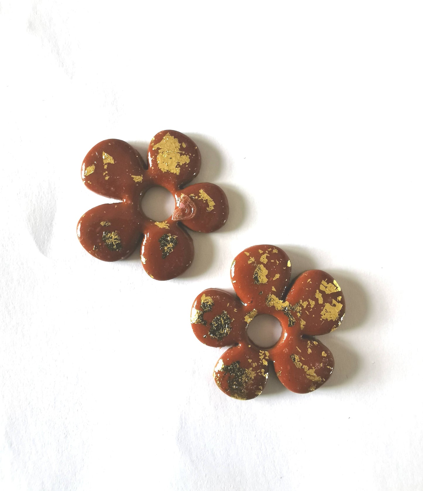 Pampilles chocolat en Fimo pour boucles d’oreilles – Fait main & interchangeables, avec ou sans créoles. (Copie)