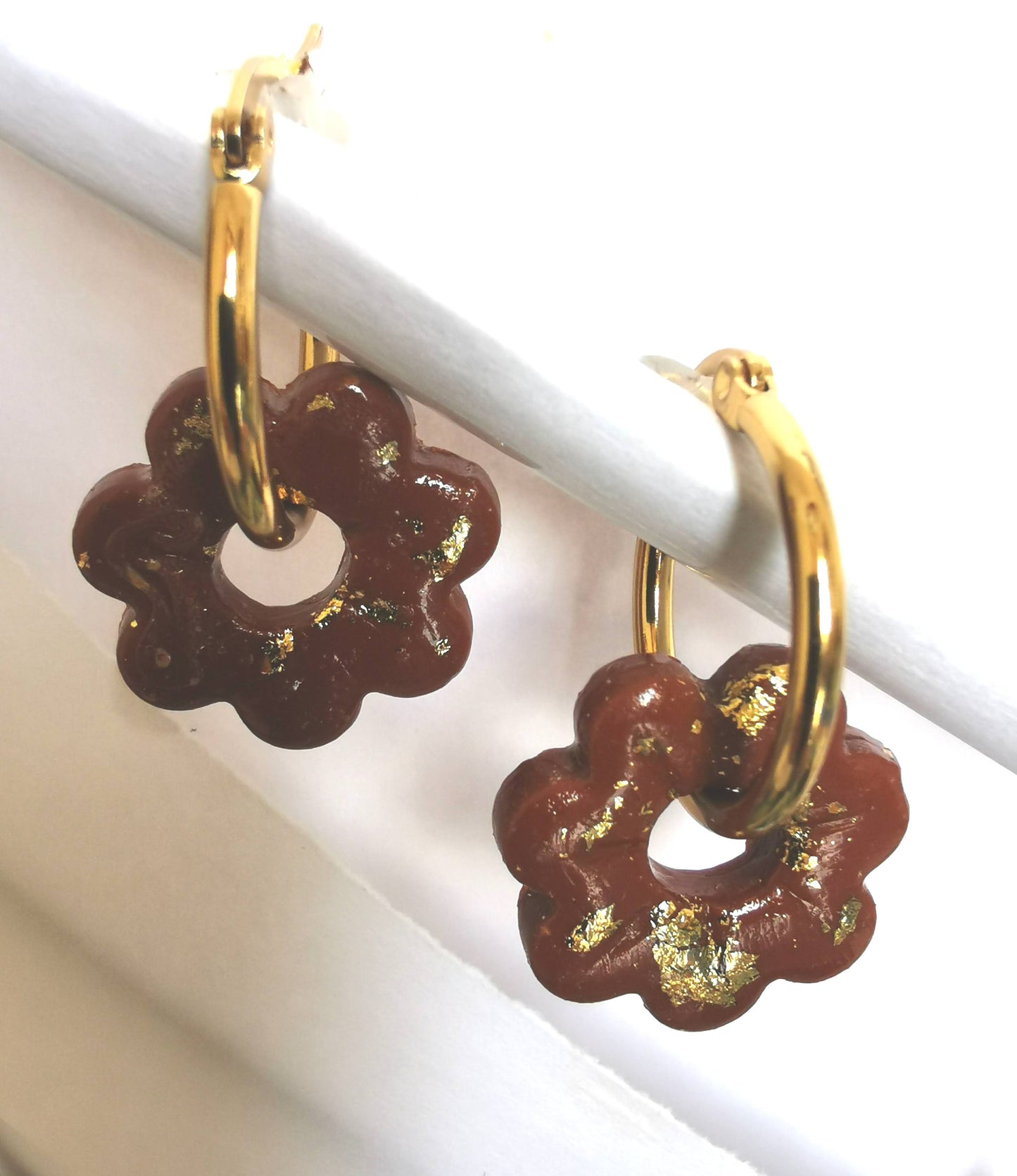 Mini pampilles chocolat en Fimo pour boucles d’oreilles – Fait main & interchangeables, avec ou sans créoles. (Copie)