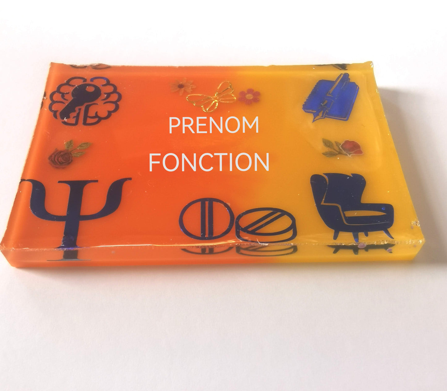 Badge prénom métier personnalisable en résine – jaune, orange bleu - sur le thème psy