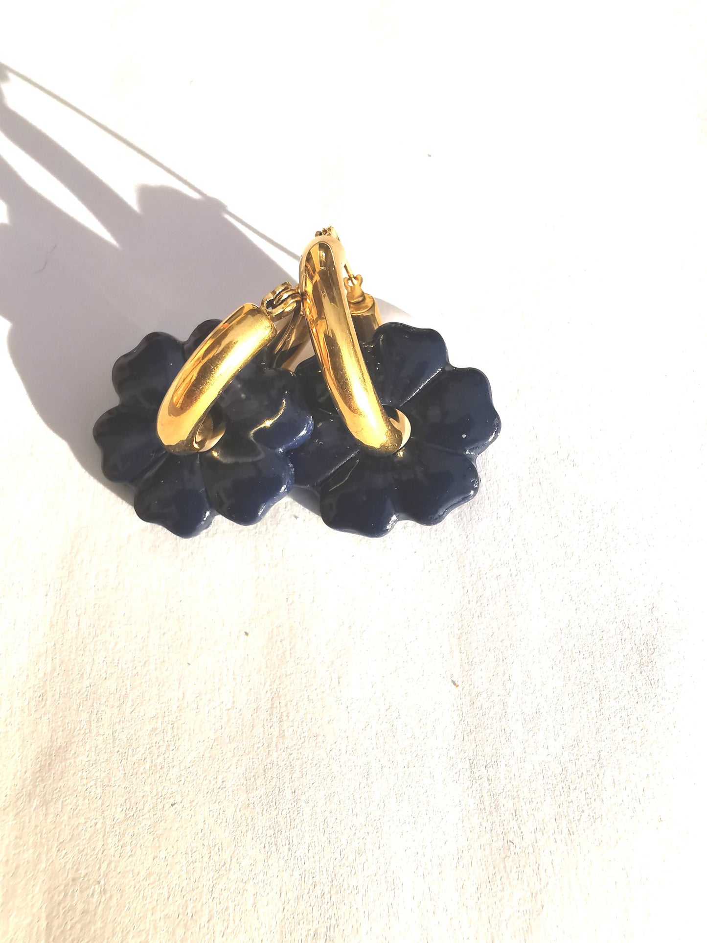 Pampilles bleu marine en Fimo faites main – uniques & interchangeables pour créoles