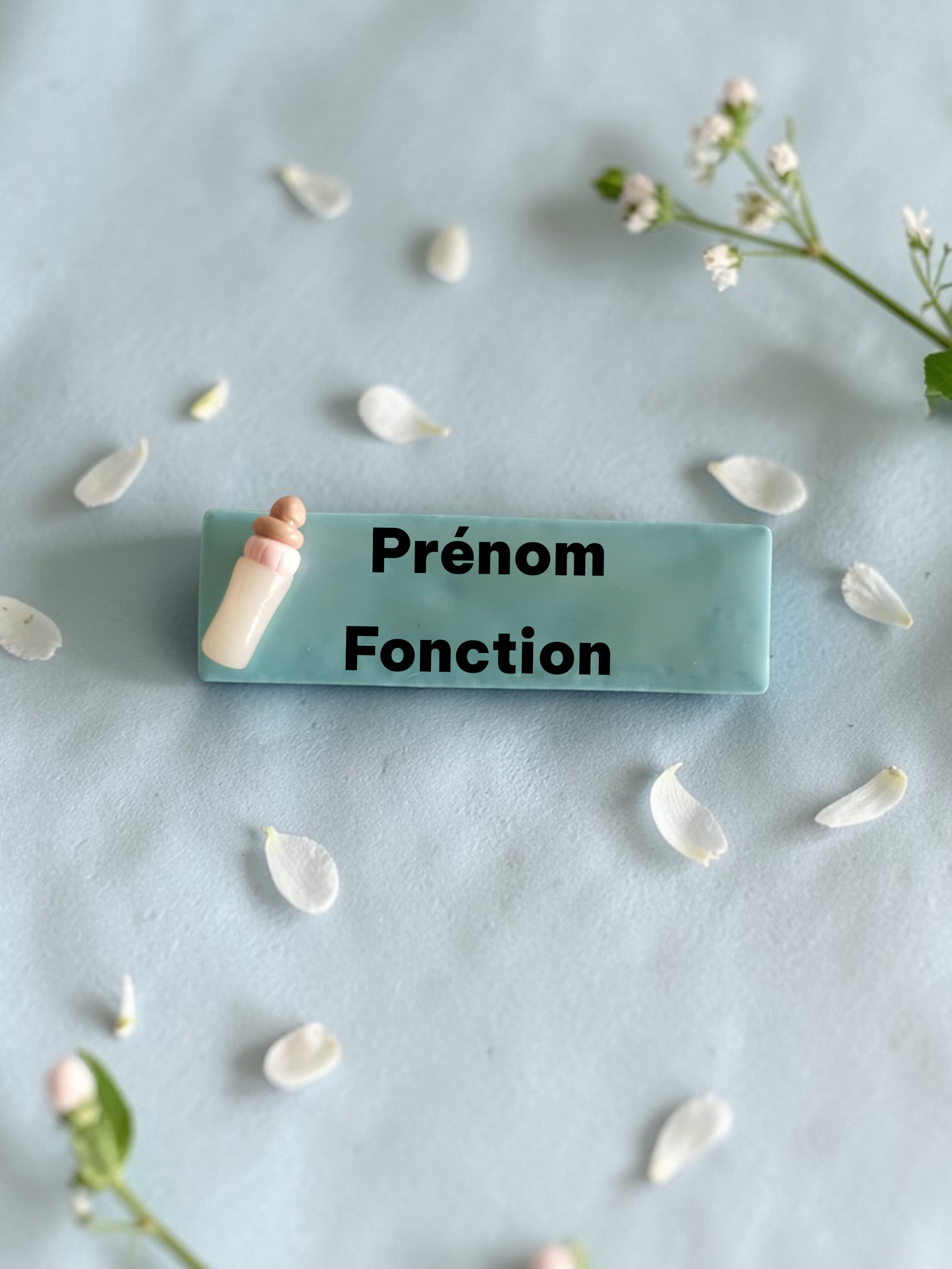 Petit badge prénom personnalisé – Badge professionnel Fimo pour infirmière, sage-femme, auxiliaire, crèche Couleur et attache au choix