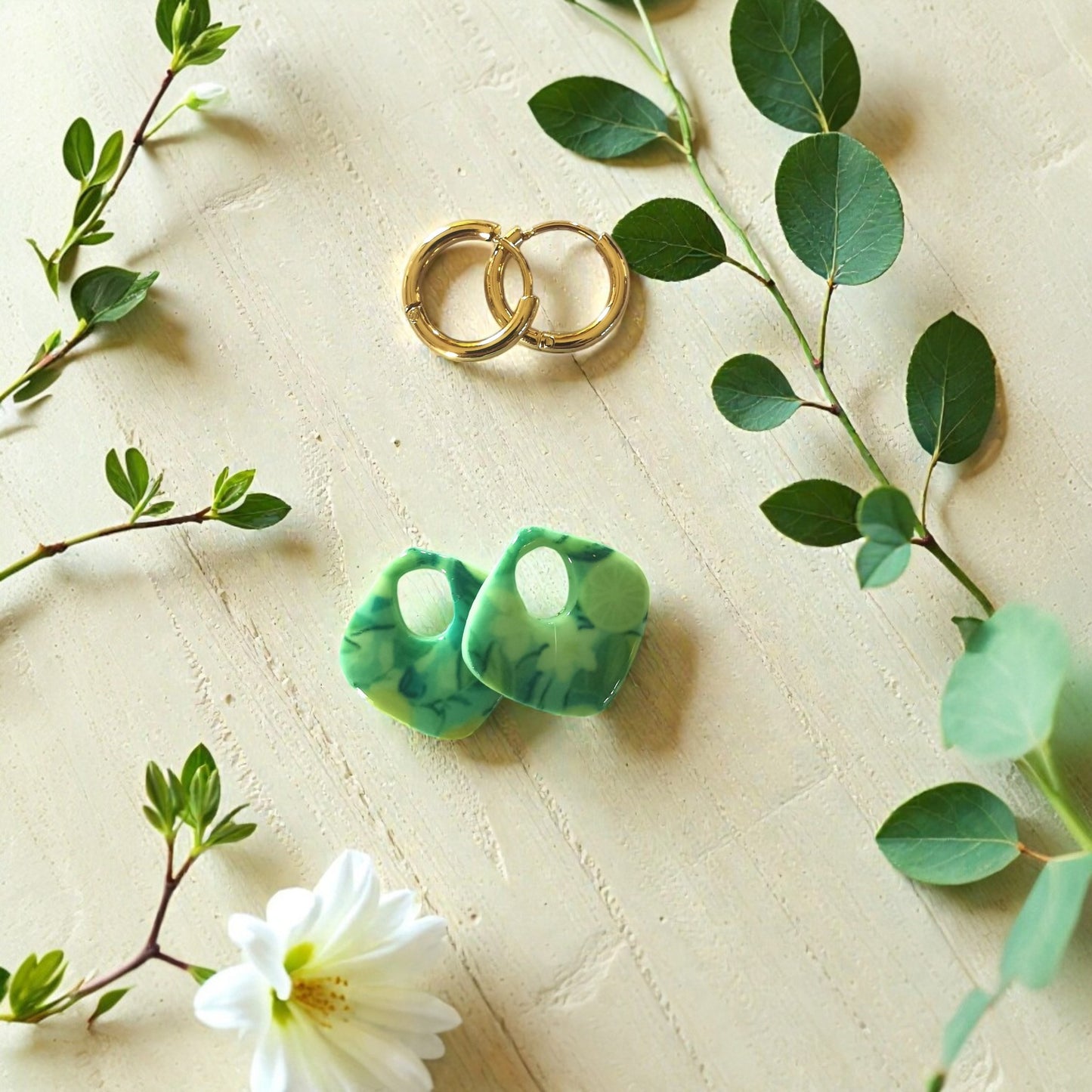 Pampilles citron réversibles pailletées – Bijoux faits main – Avec ou sans créoles