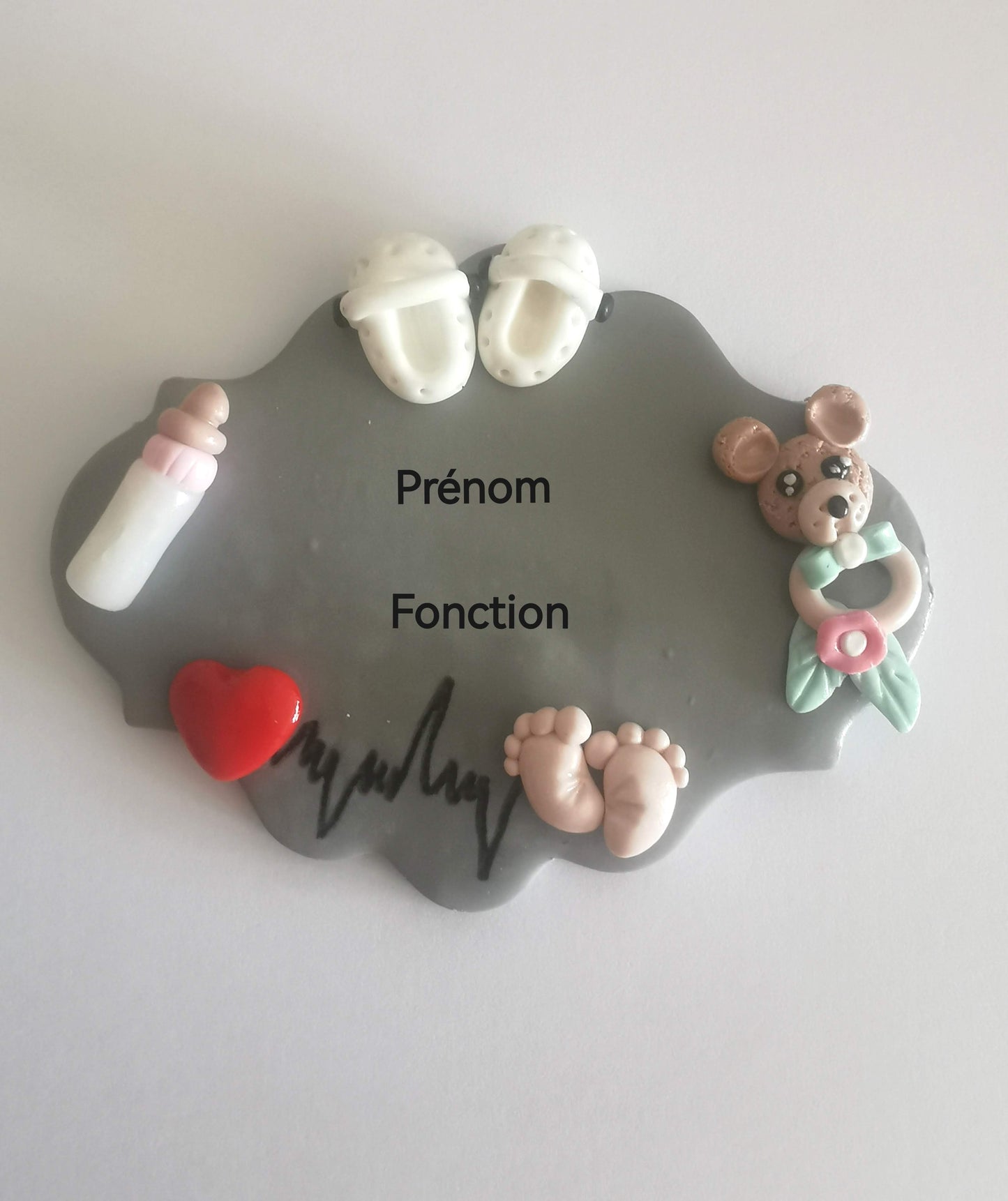 Badge métier personnalisé en pâte polymère (Fimo)