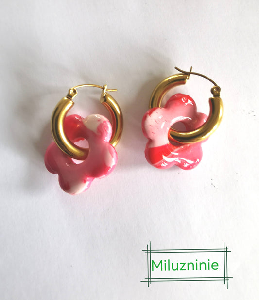 Boucles d'oreilles créoles en acier inoxydable avec pampilles (fleurs) bleu en Fimo – faites main & interchangeables (Copie) (Copie) (Copie)