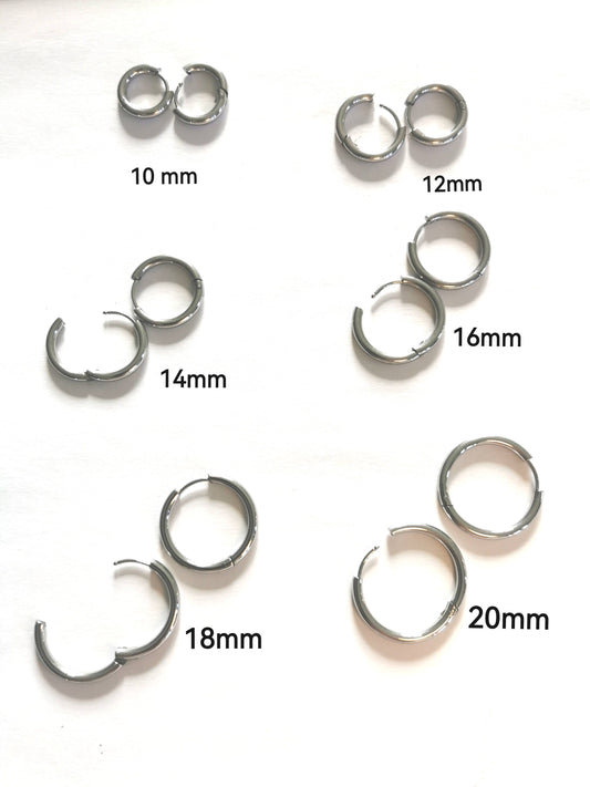 Créoles argentées en acier inoxydable | Boucles d’oreilles femme hypoallergéniques résistantes à l’eau