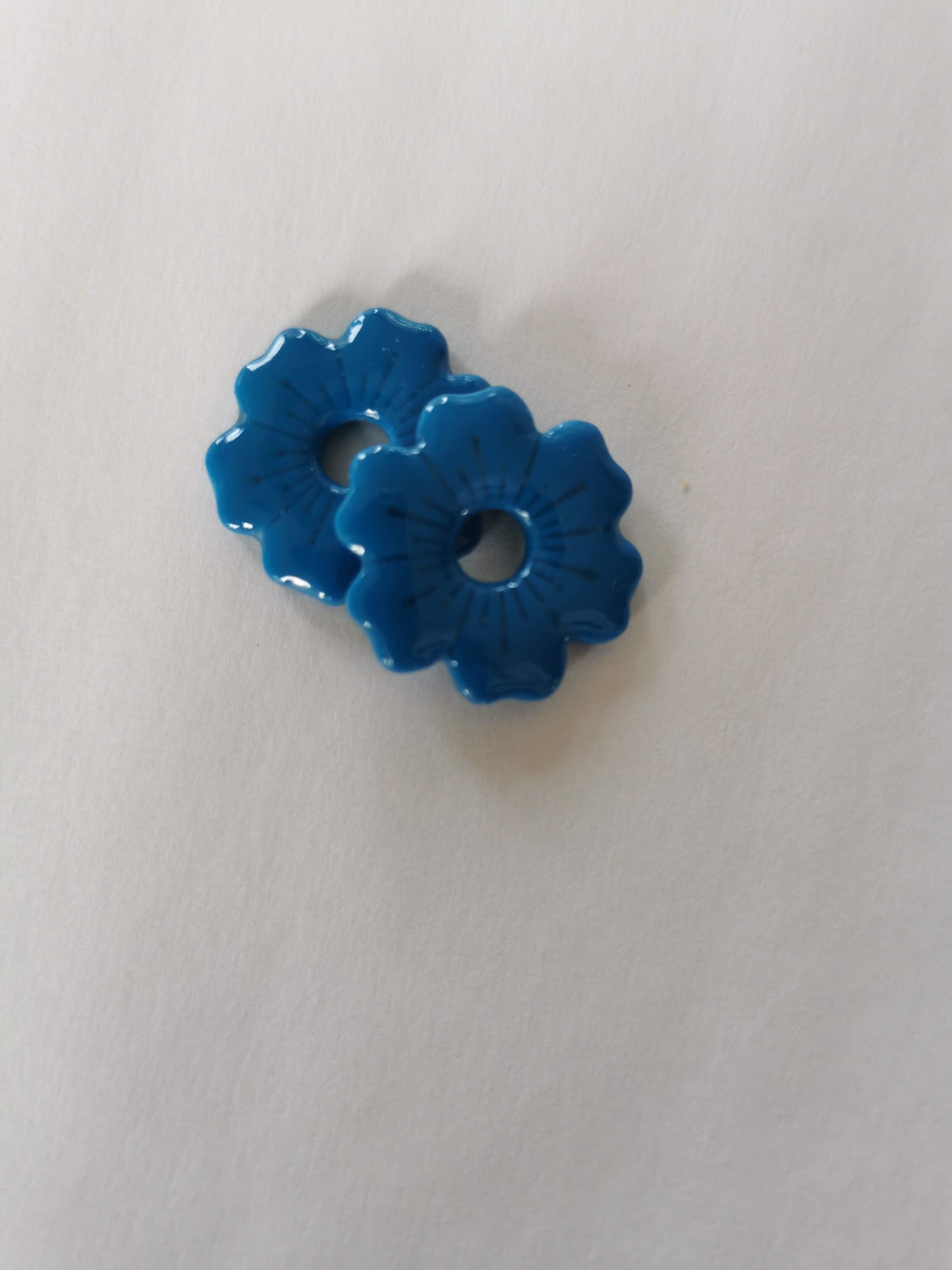 Pampilles bleu en Fimo faites main – uniques & interchangeables pour créoles