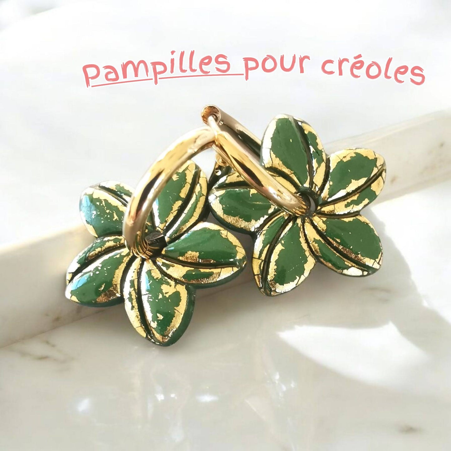 Pampilles  – Reflets dorés | Fimo et résine artisanale | Interchangeables pour créoles