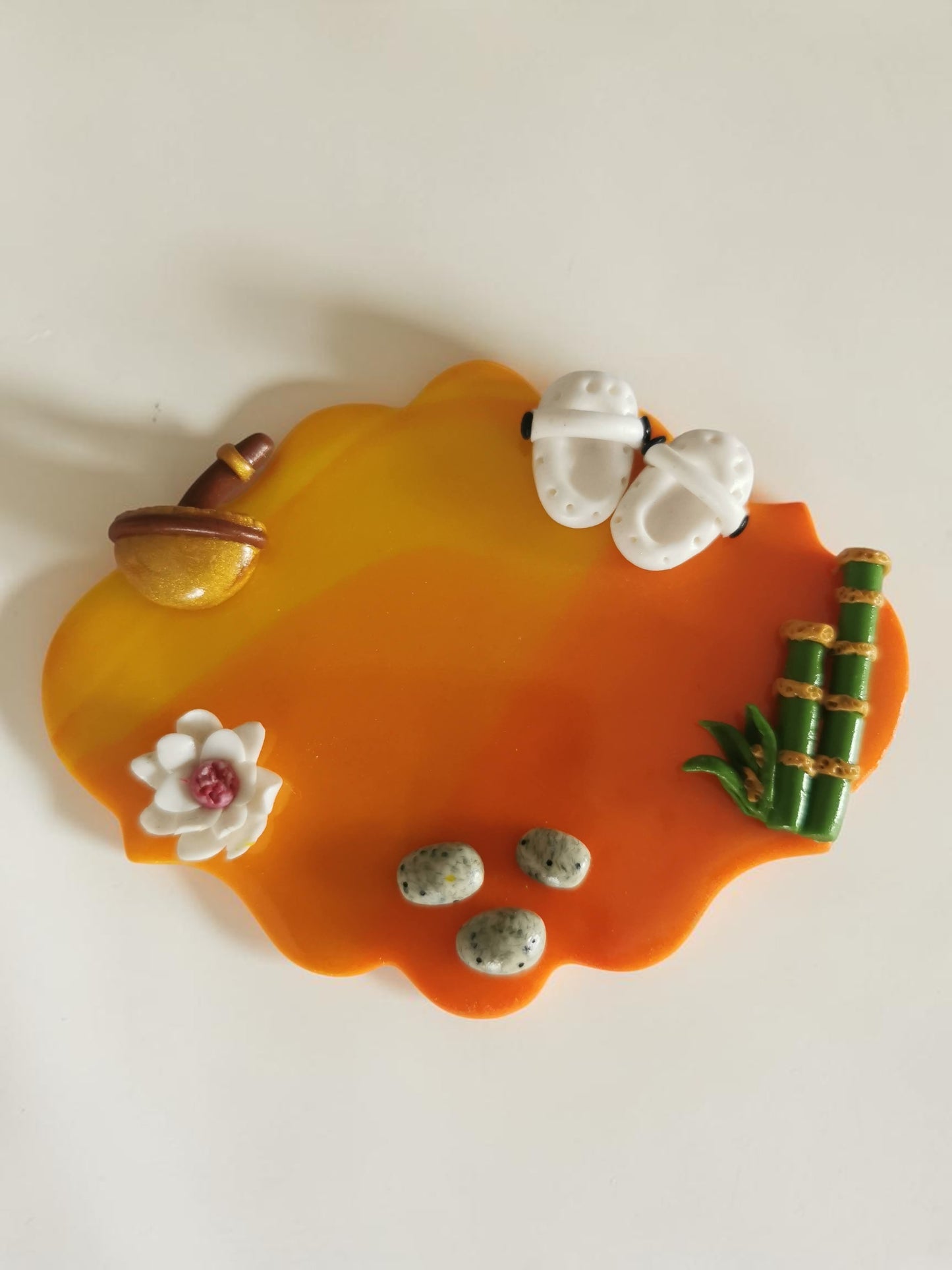 Badge prénom personnalisé – Thème zen japonais – Fimo fait main – Tous métiers (école, médical, bureau…)