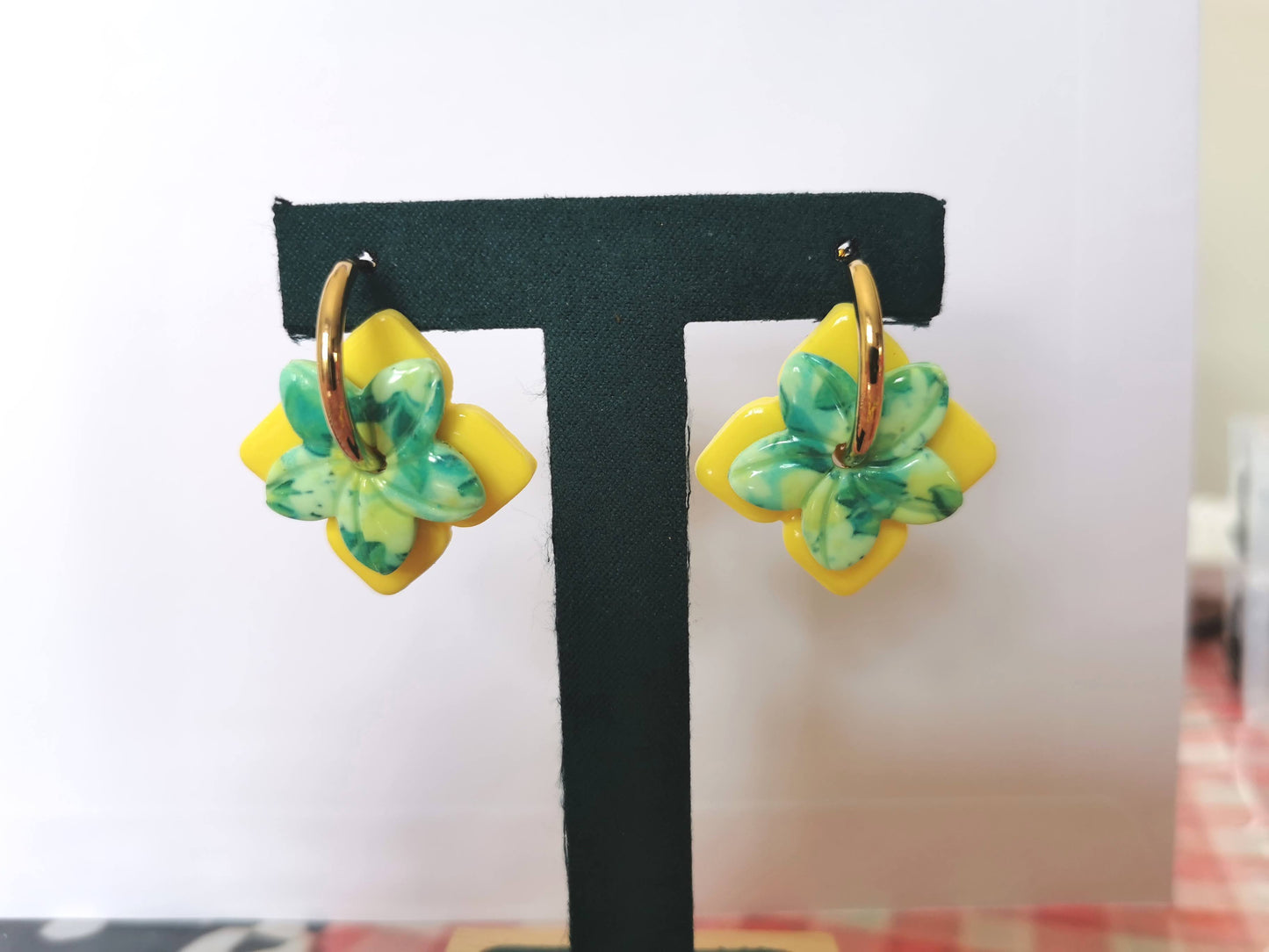 Coffret “Limoncello” – Pampilles jaunes & citron – Créoles interchangeables – Bijoux faits main en pâte polymère résinée